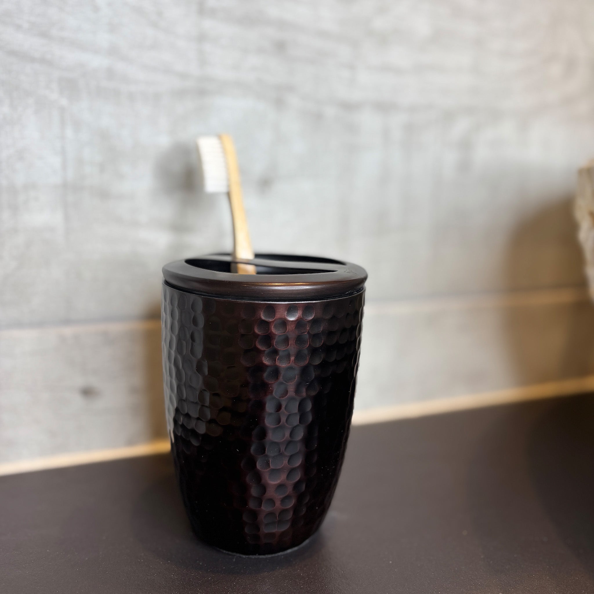 Hammered Pattern Dark Bronze Toothbrush Holder